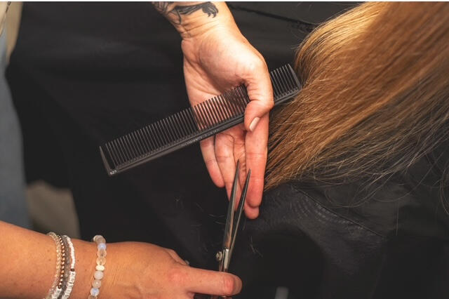 best roseville hairstylist, roseville salon